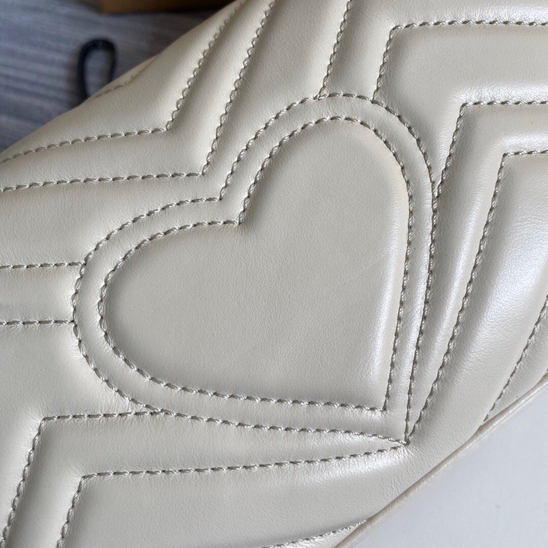 Túi xách Gucci Marmont cao cấp màu trắng size 22cm