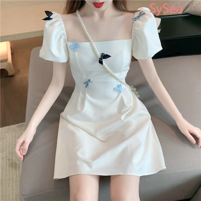 Đầm mùa hè tay phồng màu trắng dáng chữ A họa tiết bướm cho nữ | BigBuy360 - bigbuy360.vn