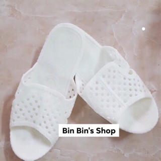 Dép tổ ong trắng trẻ em