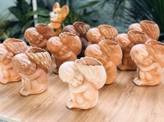 Chậu đất nung thiên thần - cao 17cm