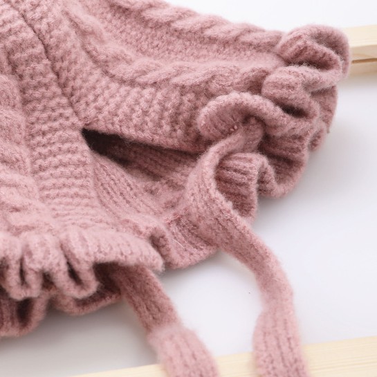 Mũ kiểu dáng gợn sóng làm phụ kiện chụp ảnh cho bé