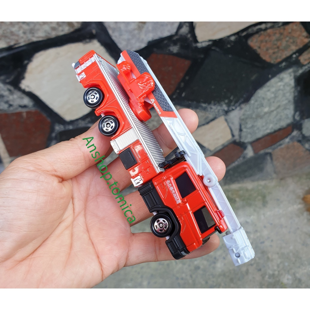 Xe mô hình tĩnh tomica Nhật Bản - xe cứu hỏa