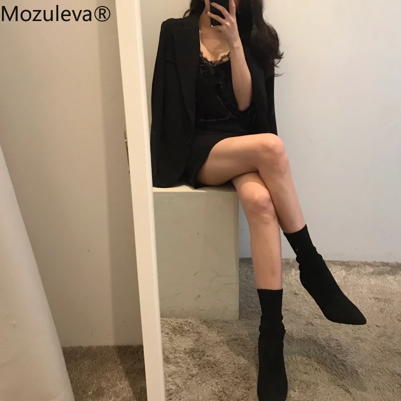 Set Áo Blazer + Chân Váy Công Sở