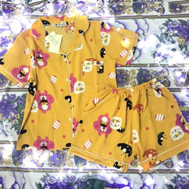 Pyjama hàng nhập thái lụa / satin chất đẹp siêu sang chảnh có nhiều mẫu mã . Dễ thương phù hợp đi bạn bè mặc nhà đi ngủ