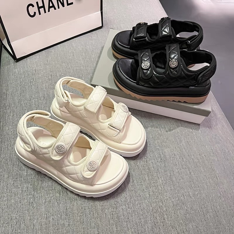 Sandal Nữ hoạ tiết hoa Trà phối 2 màu cực hot - PinkOri