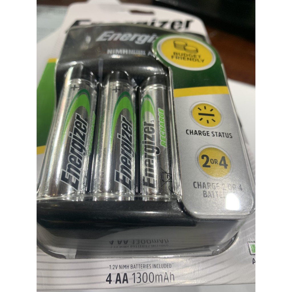 Bộ sạc pin AA, AAA Energizer Charger CHVCM4 kèm 4 pin Energizer AA 2000mAh ( BH 6 Tháng ).