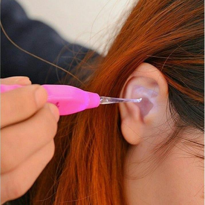 Xả hàng 1 dụng cụ lấy ráy tai có đèn phát sáng