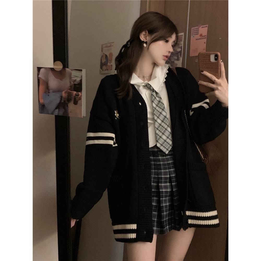 Áo khoác len màu khối phong cách Harajuku
