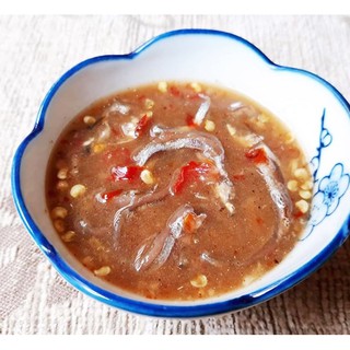 Mắm cá cơm Dì Cẩn Đà Nẵng