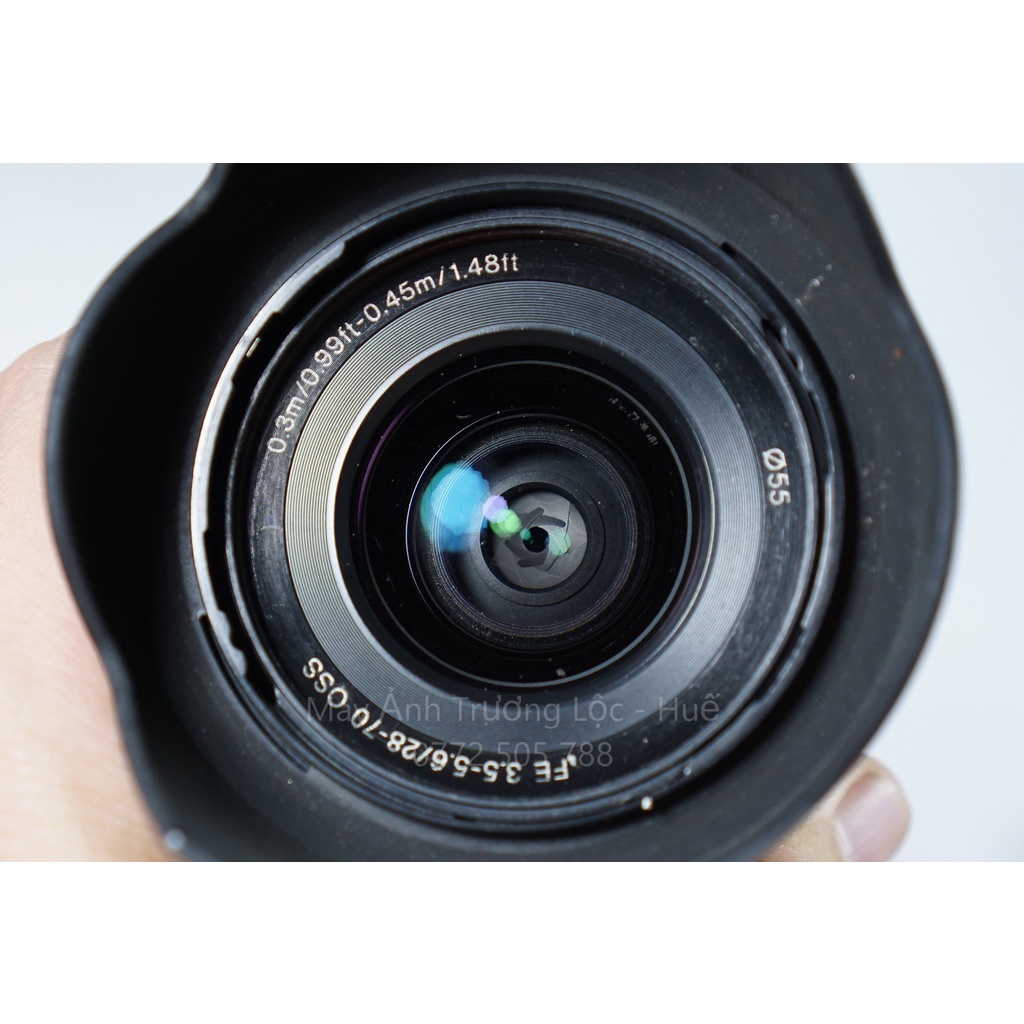 Sony FE 28-70mm f/3.5-5.6 OSS