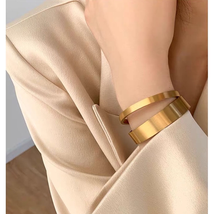 Vòng đeo tay thép titan mạ vàng hồng 18k phong cách âu mỹ đơn giản dễ phối đồ thời trang dành cho cặp đôi/ bản lớn