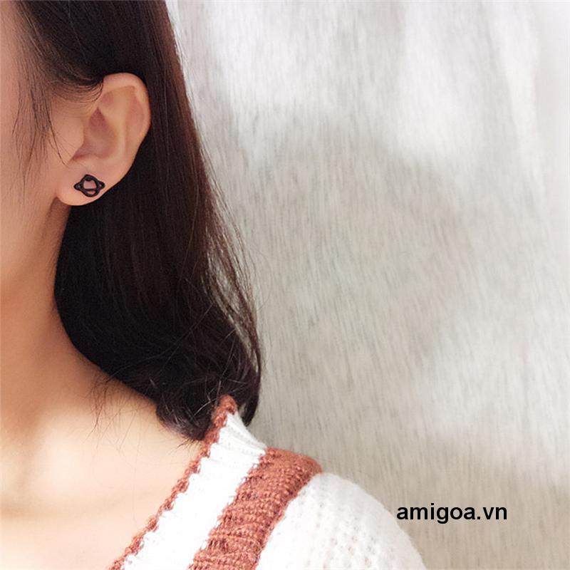 ✨✨Bông tai nụ màu đen cá tính họa tiết hành tinh/ngôi sao hợp thời trang cho nữ