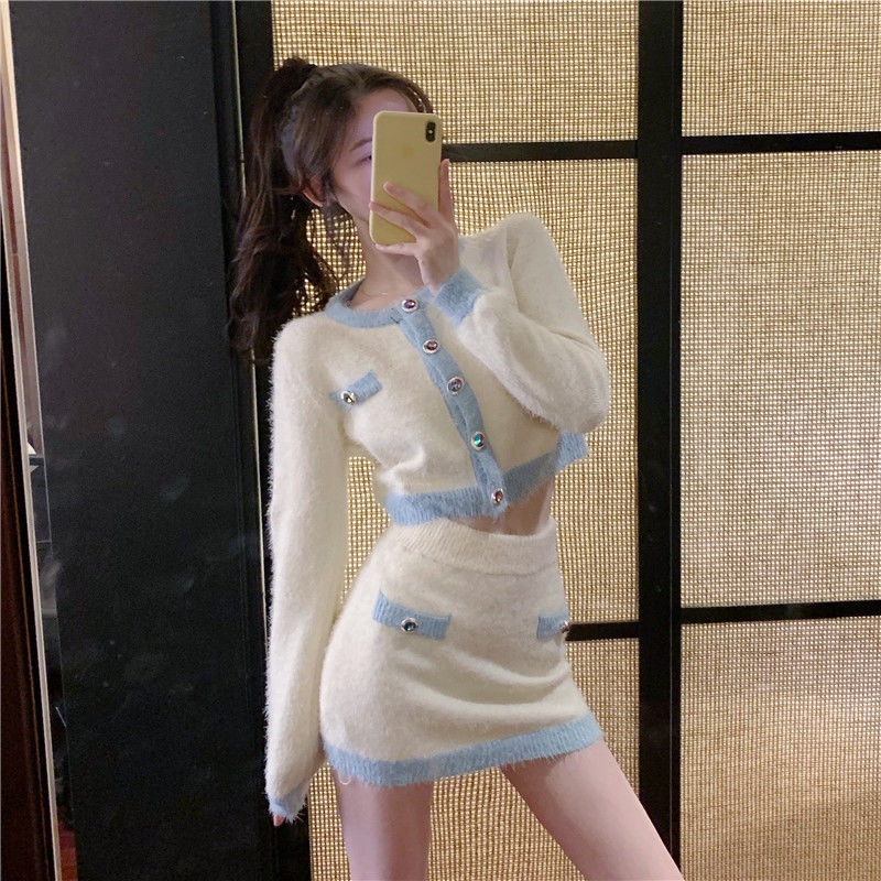 Set Áo Len Dài Tay Và Chân Váy Ôm Thời Trang Dành Cho Nữ