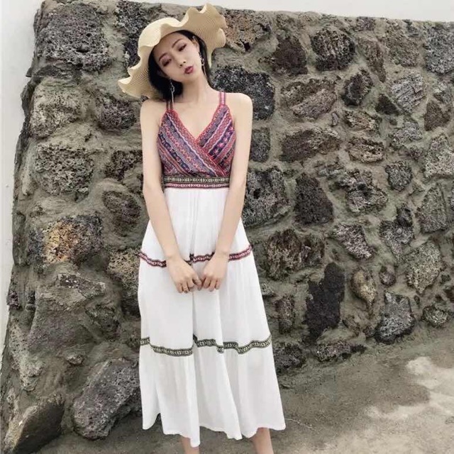Váy hai dây thổ cẩm maxi