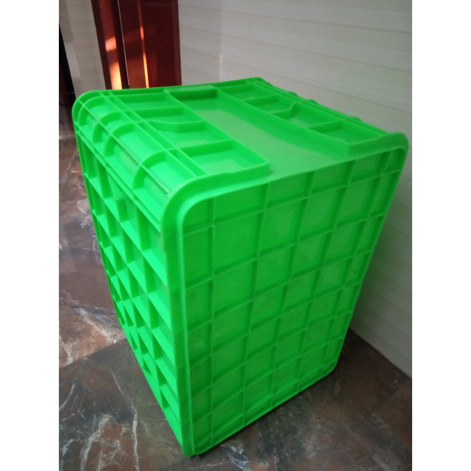 Sóng nhựa bít 3T9, khay nhựa bít, thùng nhựa đựng nước kt 610x420x390mm