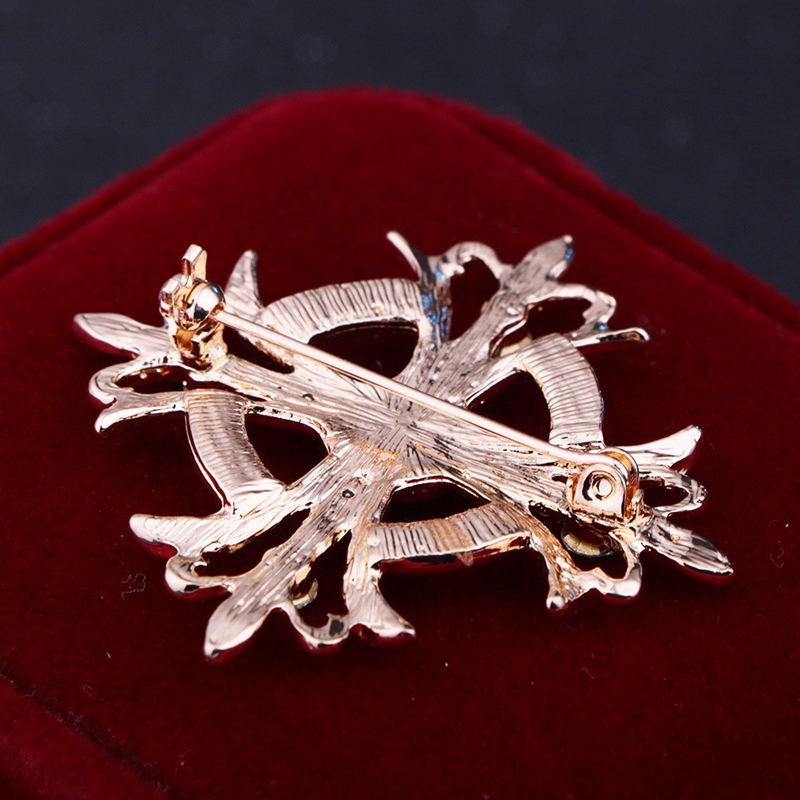 Ghim cài áo EFAN kiểu thánh giá đính đá phong cách cổ điển dành cho nam