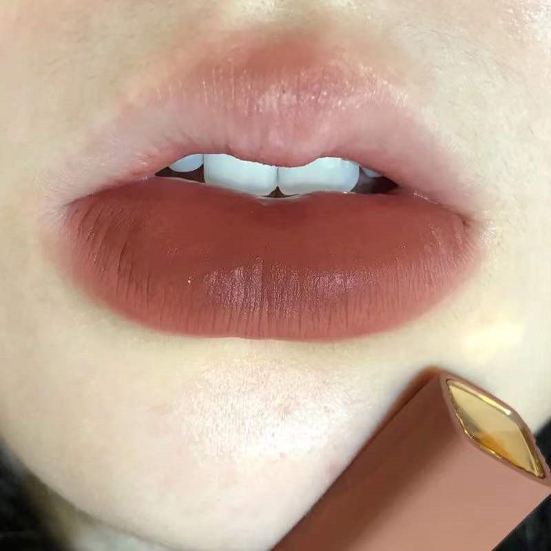 Son Lì Chống Nước Lâu Phai Nhiều Màu Sắc Thời Trang