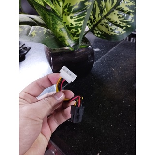 Cáp nguồn phụ VGA 6 Pin