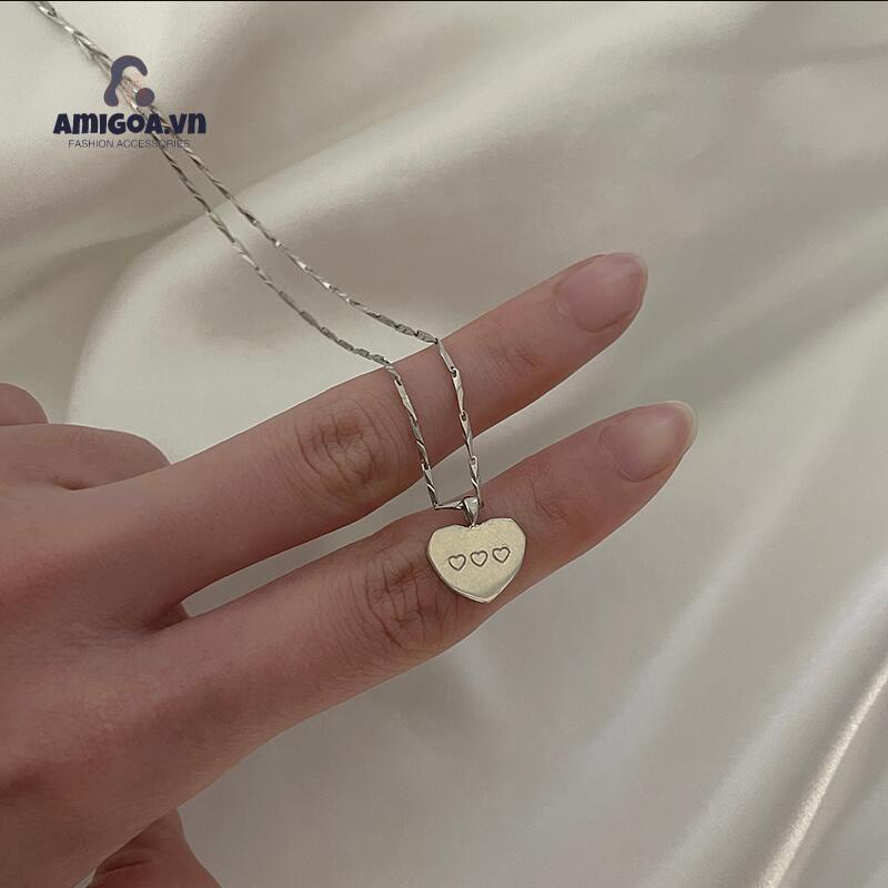 ✨✨Vòng cổ Thiết Kế Mặt Trái Tim Đơn Giản Thời Trang Cho Nữ