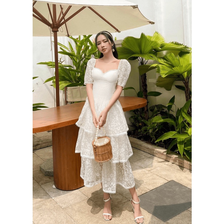 (Free ship) Mẫu Đầm Ren Tầng Hở Lưng Mới Ra Kho -- Sale Lớn 50% Cho Nóng UP HHP Fashion