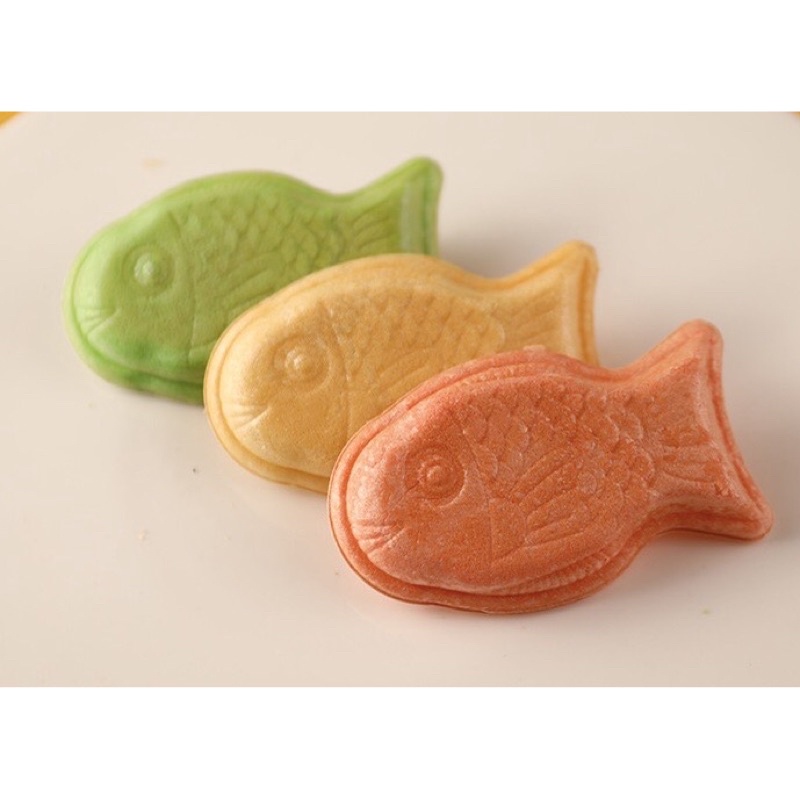 Set Đế bánh thuyền hình cá hộp 40c + 40 túi đựng