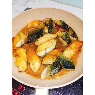 Vụn cá thu nhật