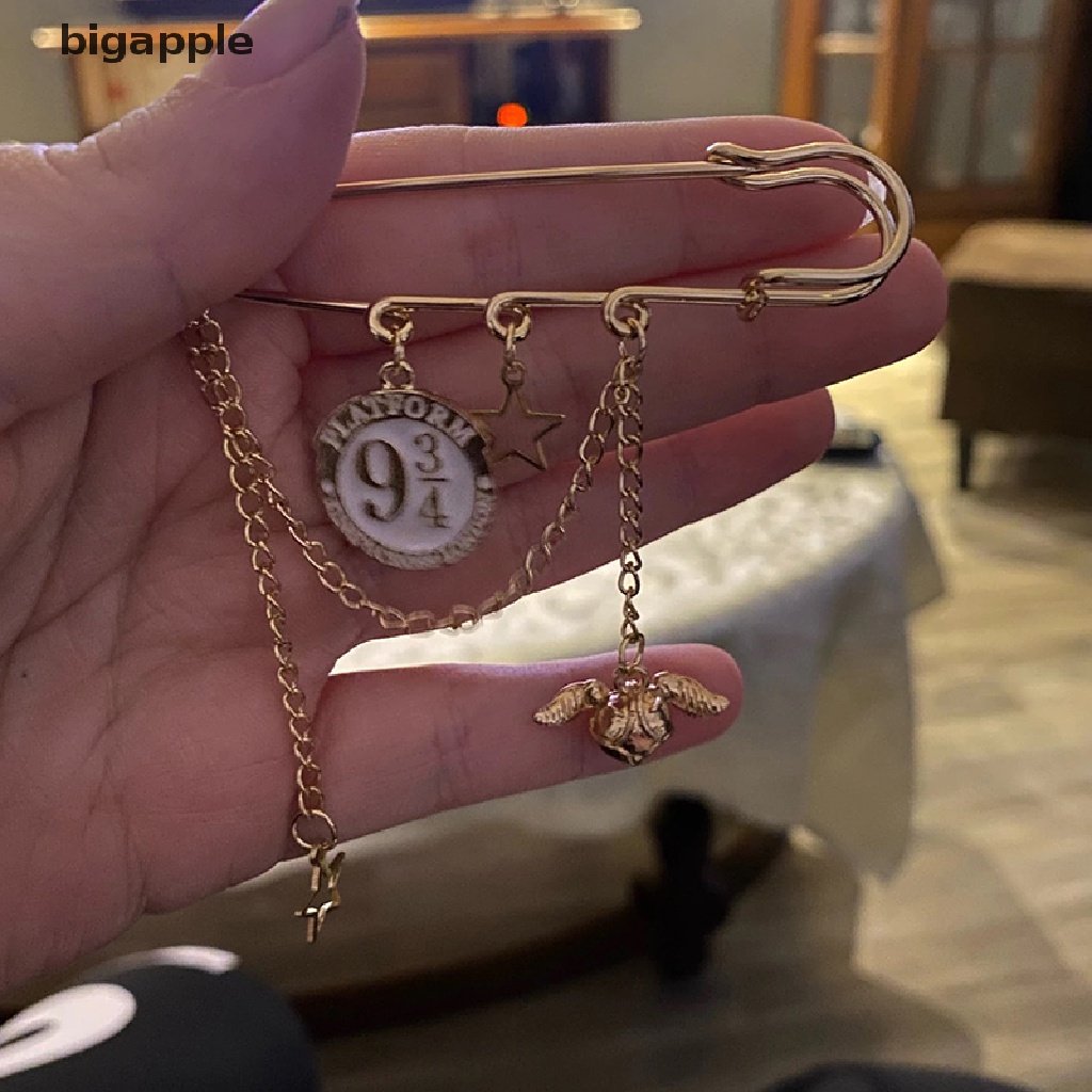 bigapple Fashion Brooch Clothing Golden Snitch Brooches Lapel Pins Sweater Dress Brooch RDG