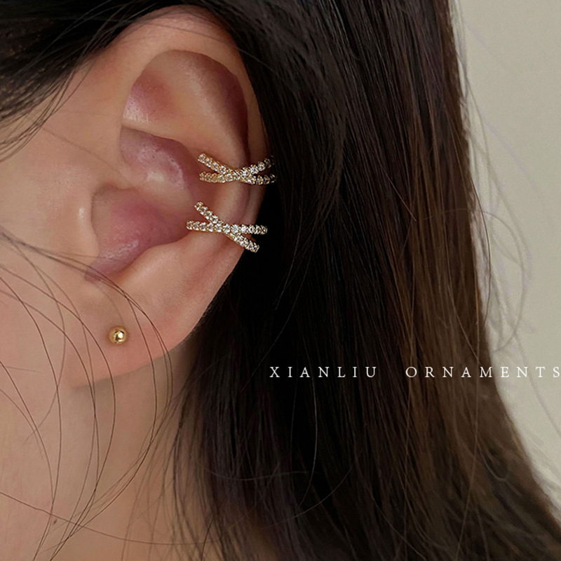 1 Khuyên Kẹp Vành Tai Mạ Vàng 14k Đính Đá Zircon Đơn Giản Thời Trang