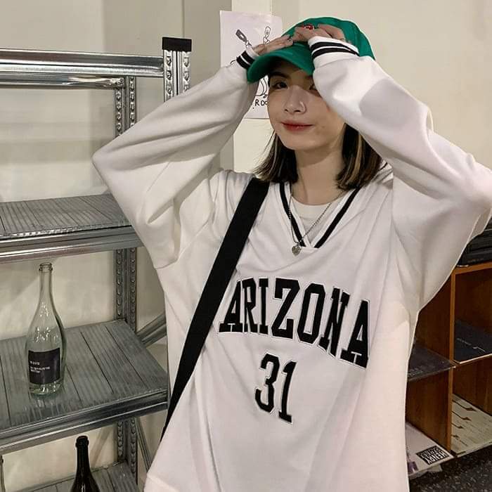 Áo Khoác Nỉ Dài Tay Ngoại Cổ V Số 31 Unisex - Sweater form rộng kiểu dáng thể thao bóng chày Hàn Quốc
