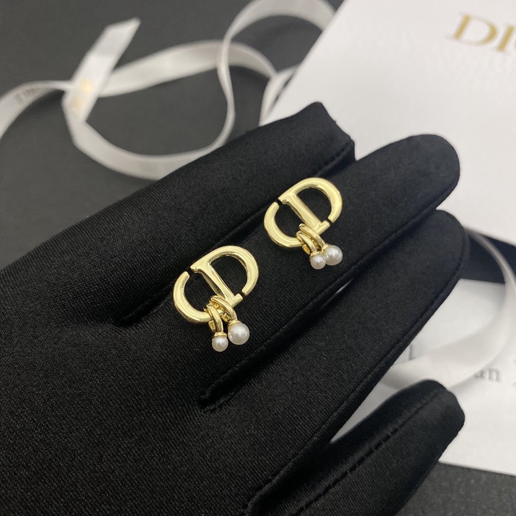 Khuyên Tai Tròn Khắc Chữ Dior Bằng Thép Titanium Thời Trang Cho Nữ