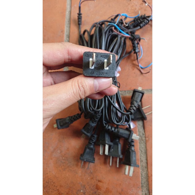 Dây nguồn chân dẹt 1.5m