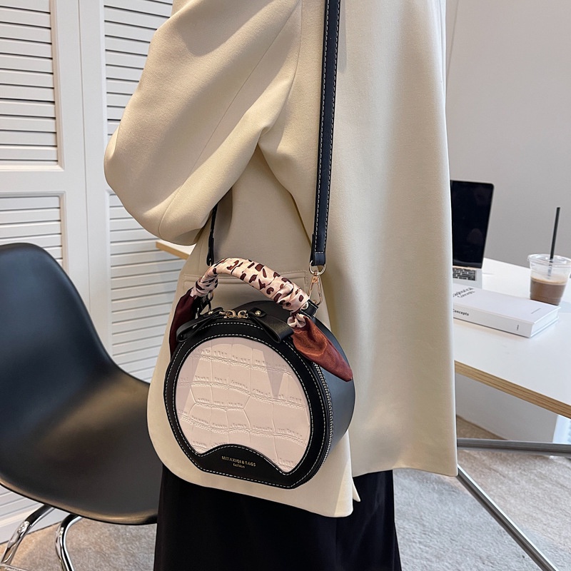 Túi Đeo Chéo Hình Tròn Cỡ Nhỏ Bằng Lụa Họa Tiết Vân Đá Thời Trang Cho Nữ