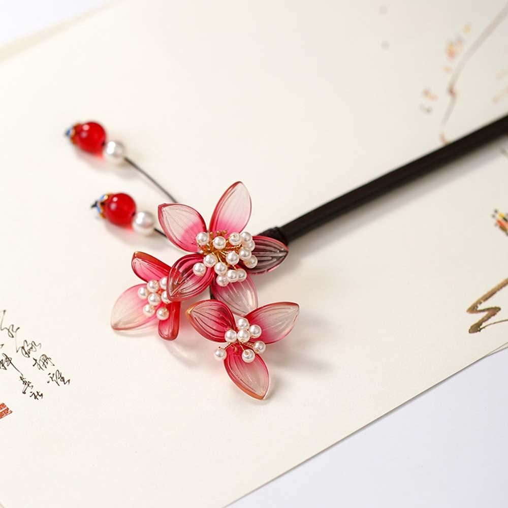 Trâm Cài Tóc Bằng Gỗ Phối Tua Rua Phong Cách Trung Hoa Cổ Điển Độc Đáo
