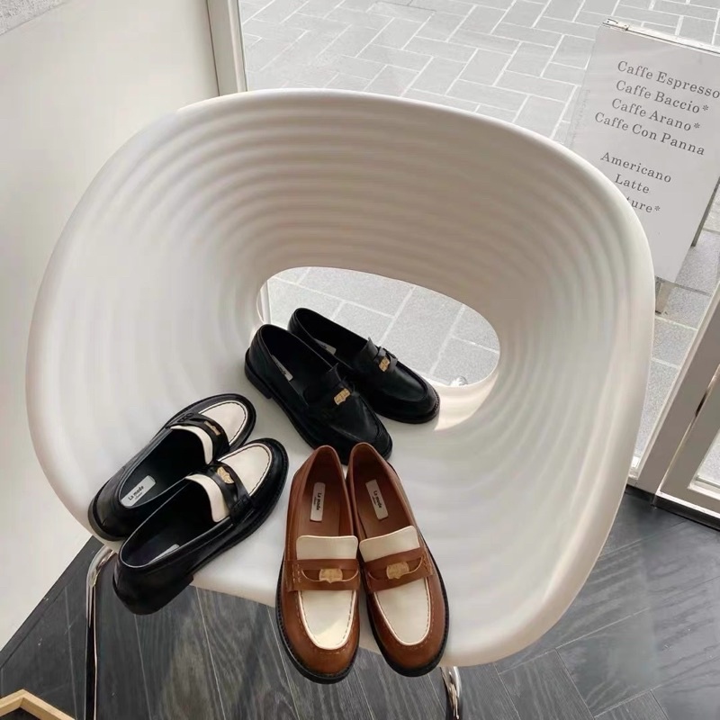 Giày loafer nữ hai màu vintage