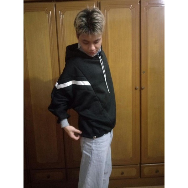 Chiếc áo Hoodie thần thánh mặc lên là đẹp trai