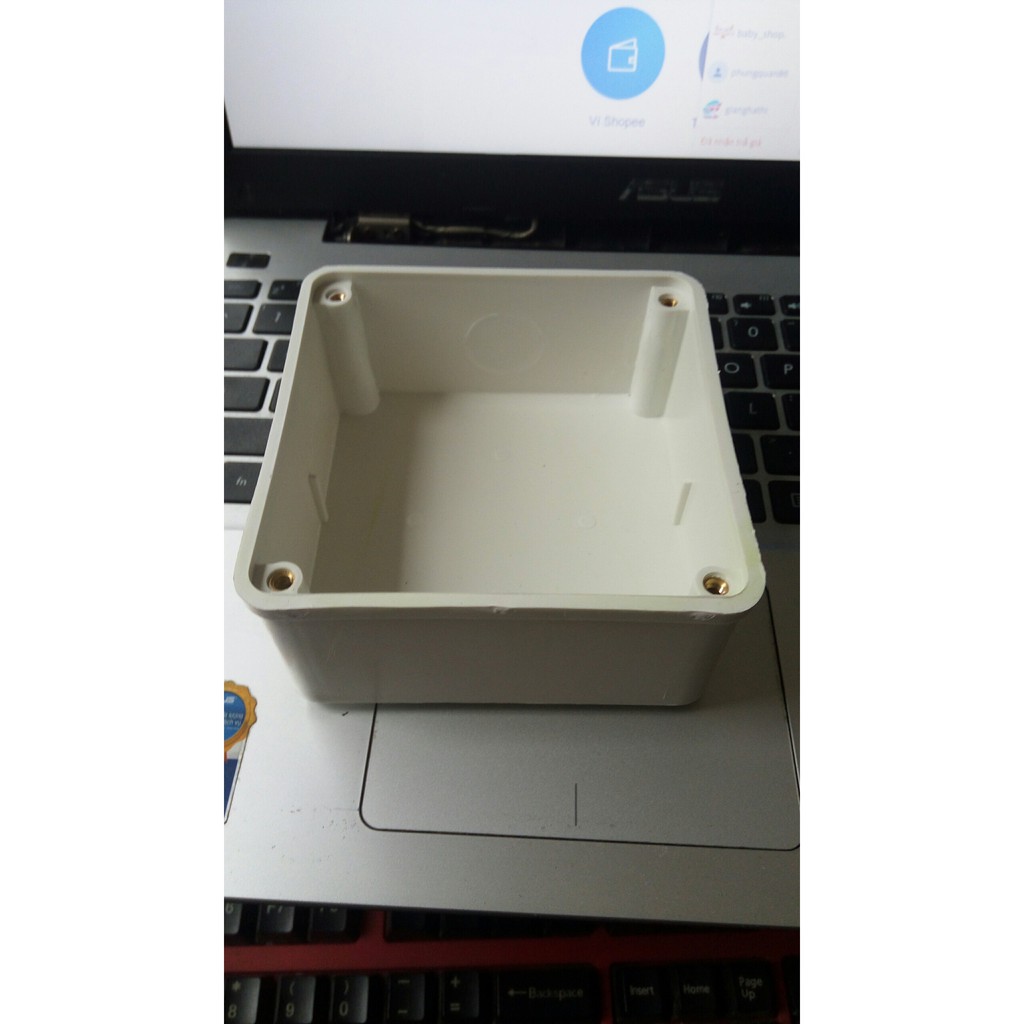COMBO 100 Hộp Kỹ Thuật Chống Nắng Cho Camera 11*11*5cm