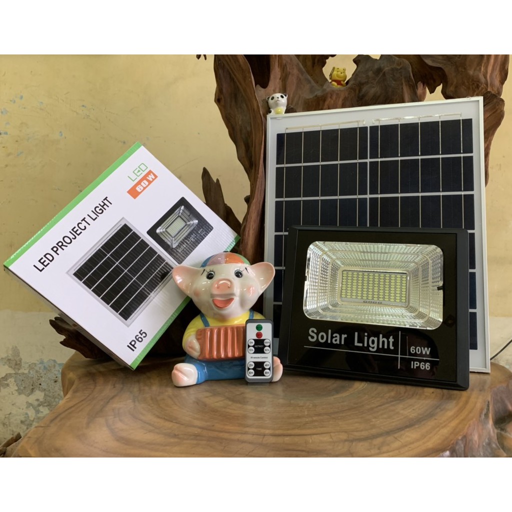 Đèn pha 60w NĂNG LƯỢNG MẶT TRỜI