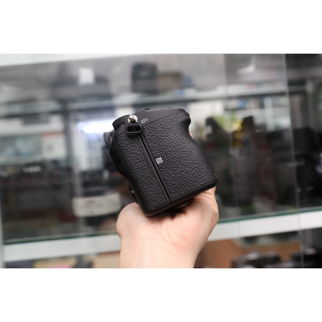 MÁY ẢNH SONY A7R Mark III - TỐC ĐỘ CHỤP, ĐỘ PHÂN GIẢI VÀ KHẢ NĂNG VIDEO ĐỈNH CAO LÀ CÓ THỂ CÙNG TỒN TẠI | BigBuy360 - bigbuy360.vn