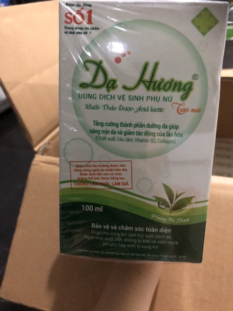 Dung dịch vệ sinh phụ nữ Dạ Hương 100ml hương trà xanh