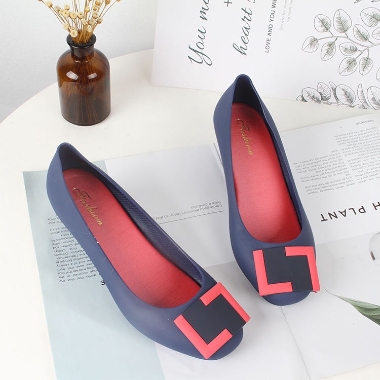 Giày jelly nhựa dẻo mũi tròn đi mưa đi biển không trơn trượt cho nữ | BigBuy360 - bigbuy360.vn