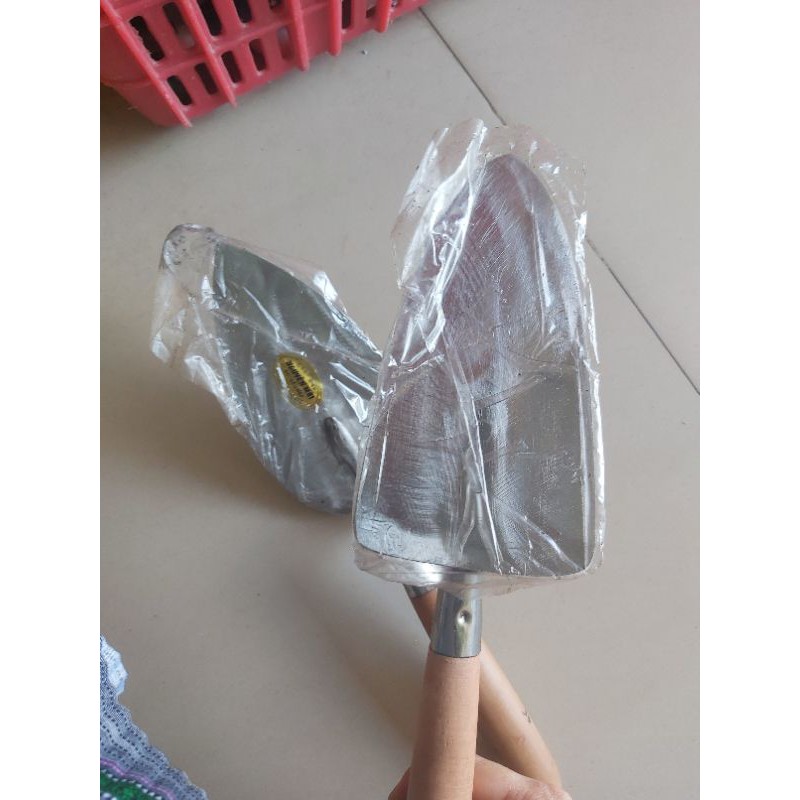 Bay xây tô tốt chắc chắn Nguyễn Mãi/Công Lý
