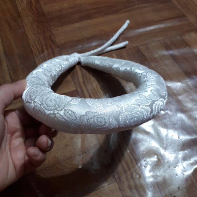 mấn gấm trắng