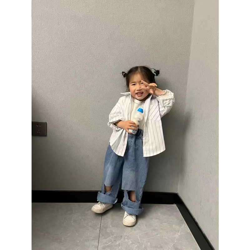 Quần Jean Rách Cá Tính Hợp Thời Trang Cho Bé Trai