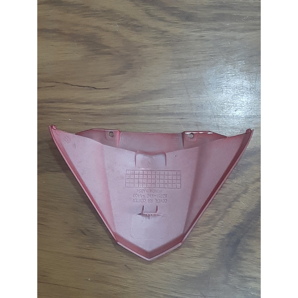 Ốp đuôi sau Air Blade Béo 2011 chính hãng Honda 83751-KVG-V40