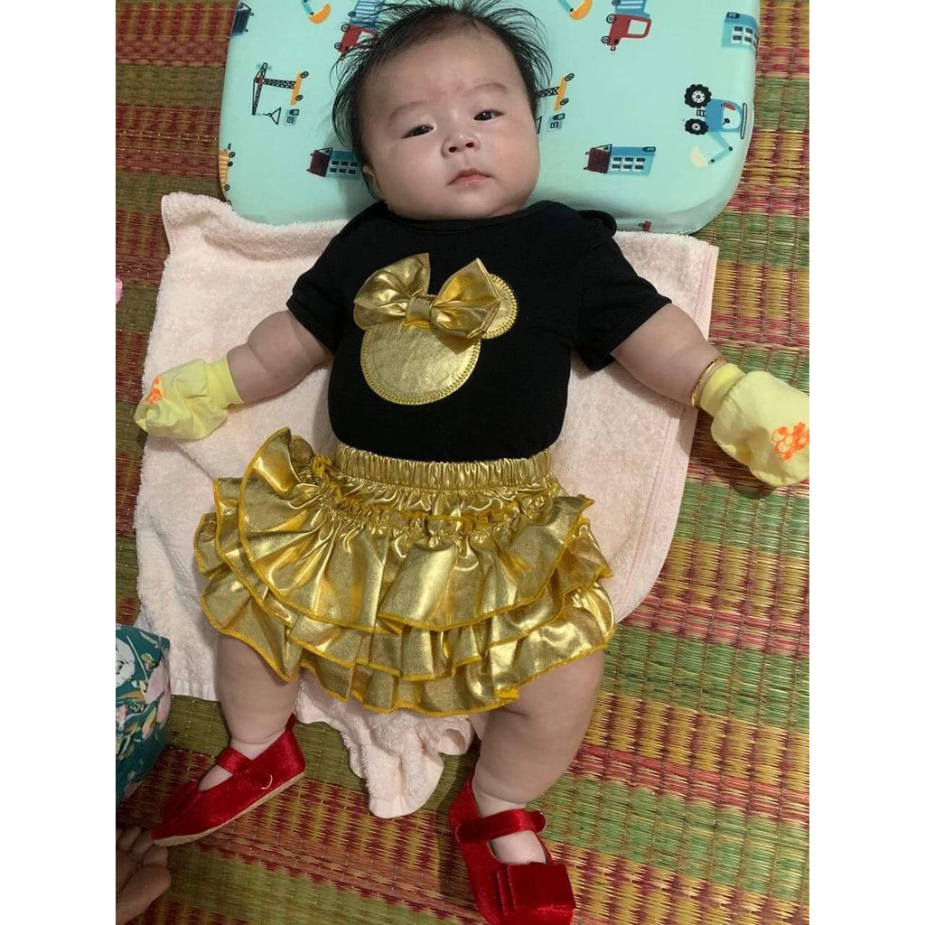 Set mickey gồm turban, áo body, váy có 2 màu trắng và đen chất đẹp