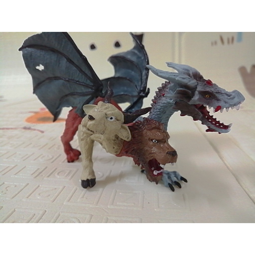 Mô hình mô phỏng các sinh vật thần thoại Rồng băng, Sói Tuyết, Ceberus, Chimera, Wyvern, Phượng Hoàng