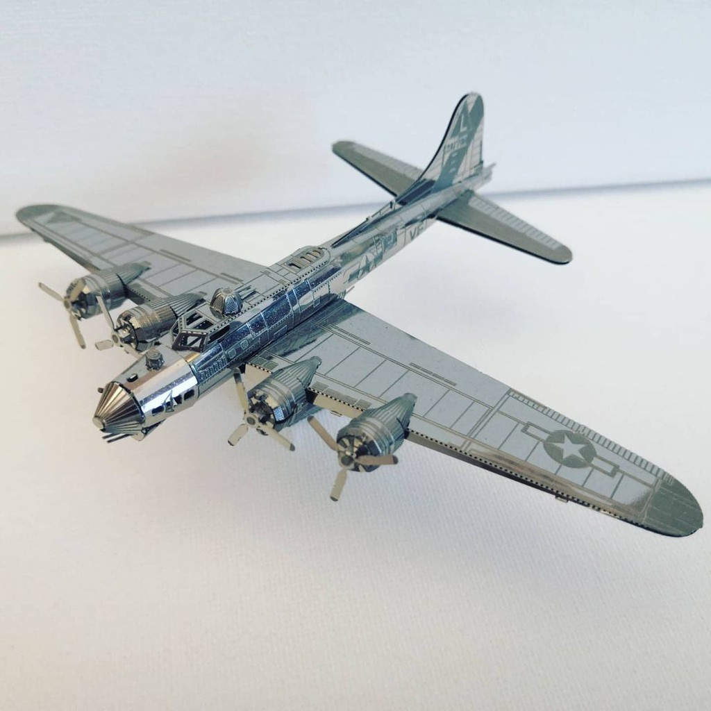 Mô Hình Lắp Ghép 3D Kim Loại Máy Bay Ném Bom B-17