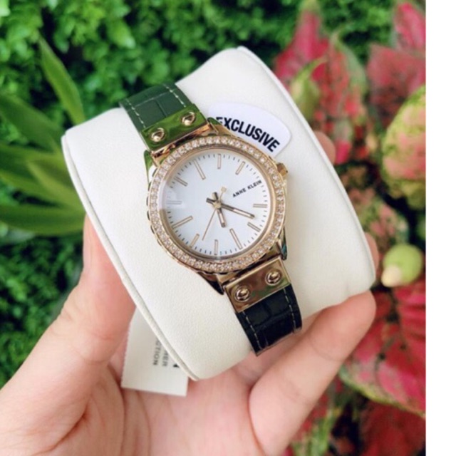 ĐỒNG HỒ NỮ AK