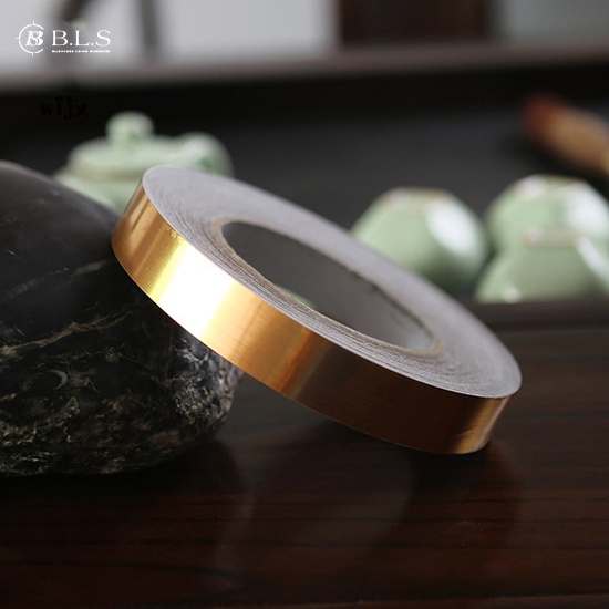 Cuộn chỉ dán viền trang trí sàn nhà, vách tường 50m màu Vàng bản 1cm - 2cm | BigBuy360 - bigbuy360.vn