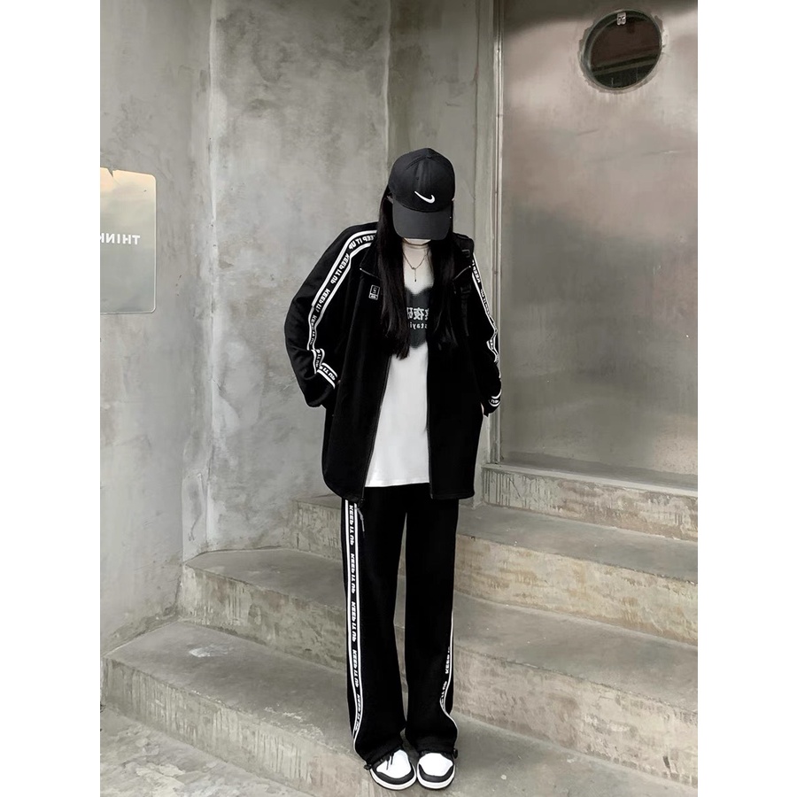 Bộ thể thao nỉ sọc chữ KA Closet chất nỉ bông dầy, chốt điều chỉnh, túi bổ cơi from 65kg, nam nữ mặc được